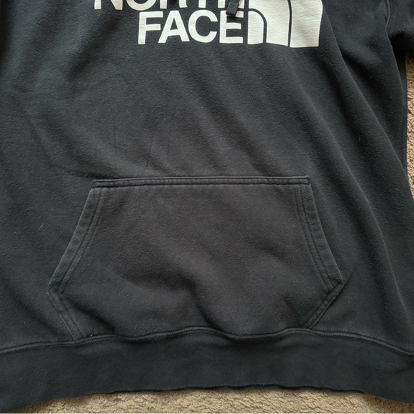 Women’s North Face Hoodie - Picture 4 of 5
